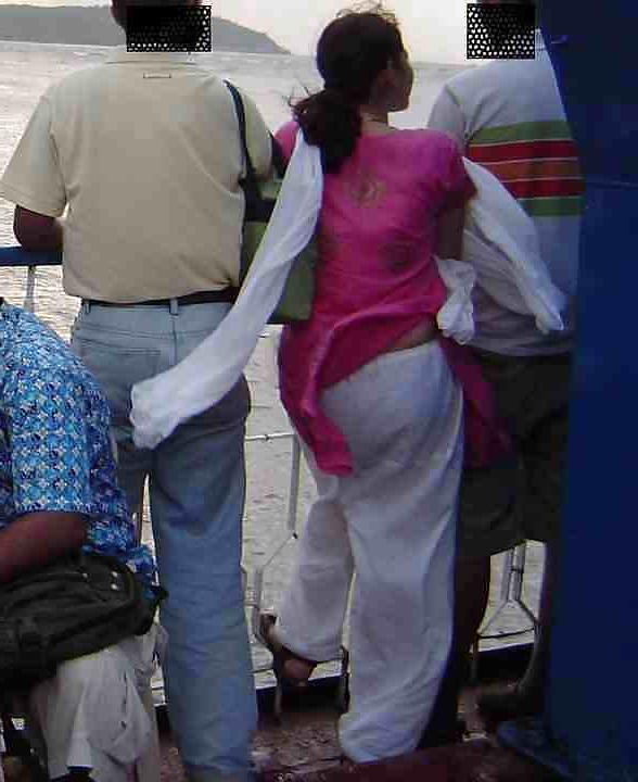 20P My pakistani women