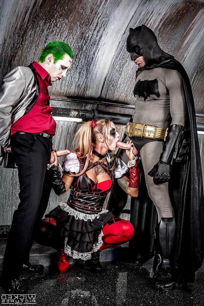 16P Pornstar Kleio Valentien sucking off Batman and the Riddler at same time
