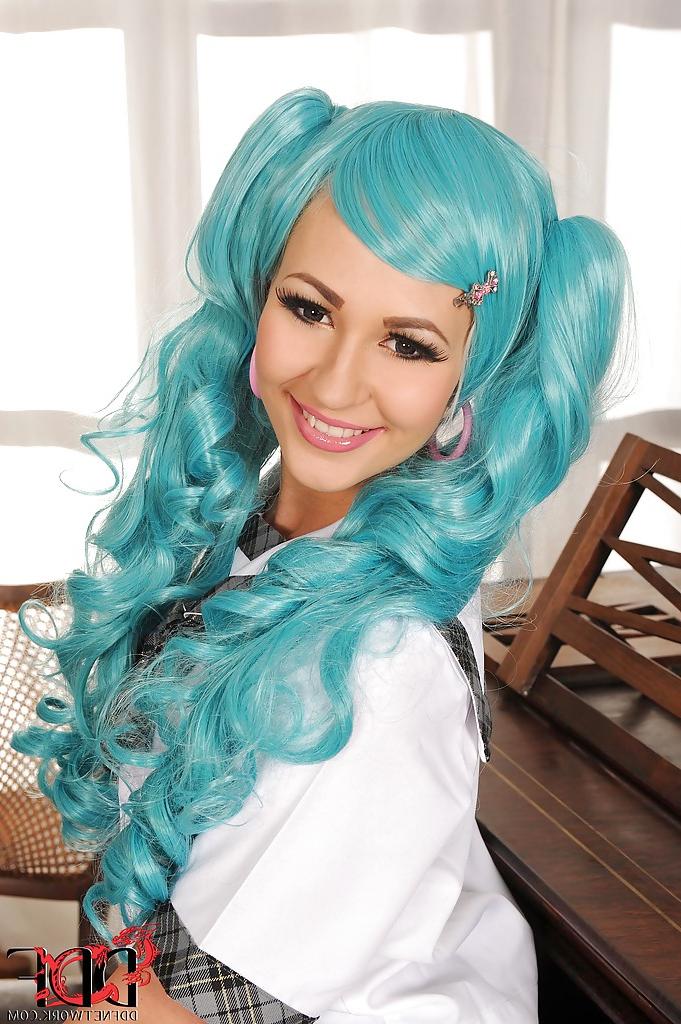 16P Amazingly lovely european doxy in cosplay outfit revealing her goods