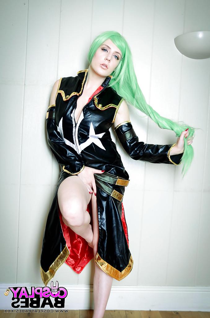 16P Euro fetish model Samantha Bentley in sexy Cosplay photo set