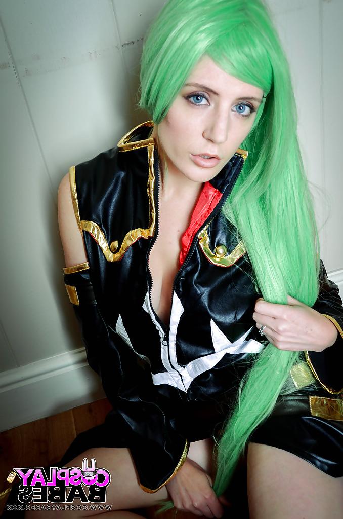 16P Euro fetish model Samantha Bentley in sexy Cosplay photo set