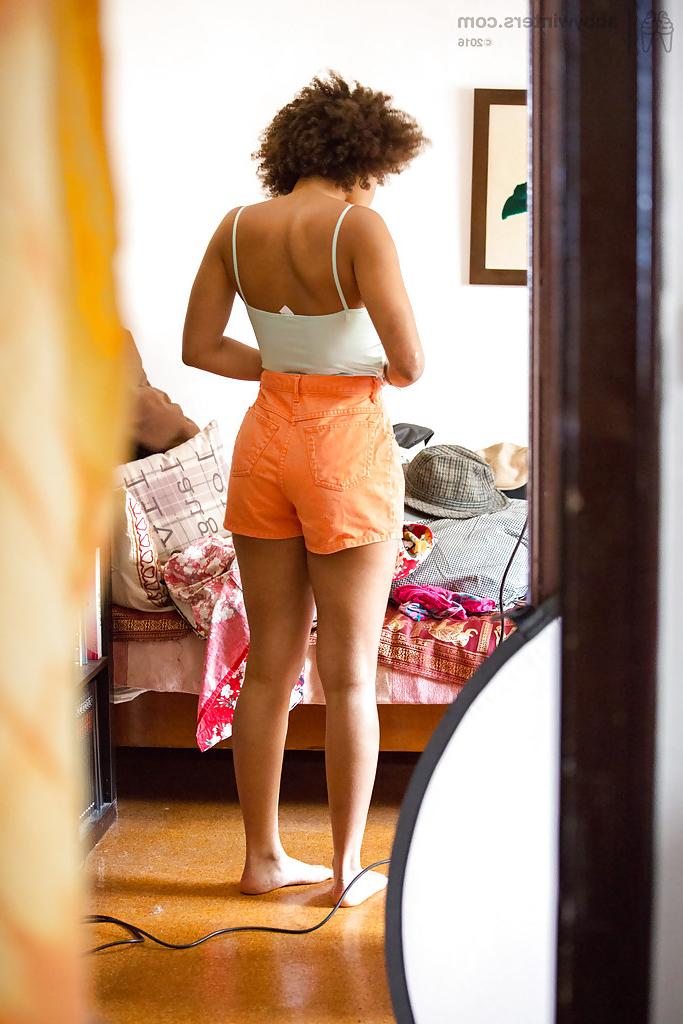 16P Ebony amateur Whitney captured on hidden camera dressing her naked body