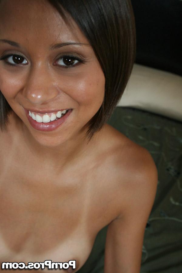 16P Amateur Latina babe Mia Lina drops her panties to show pussy