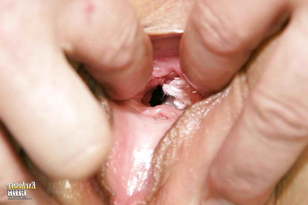 16P Zealous babe Rachel Evans prefers to be drilled and fingered