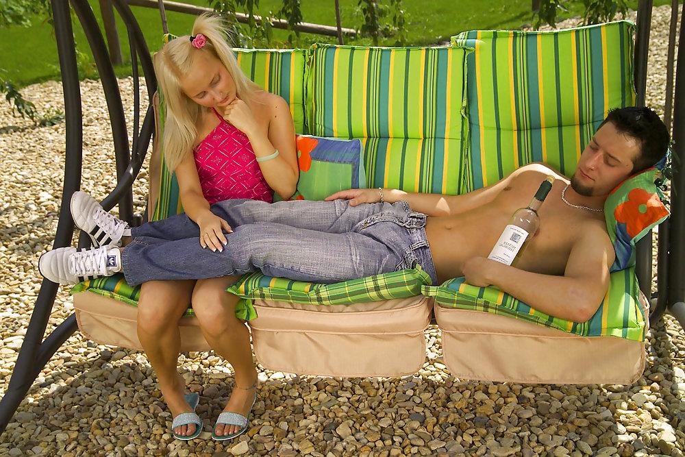 25P Hot blond debby has outdoor sex in the graden