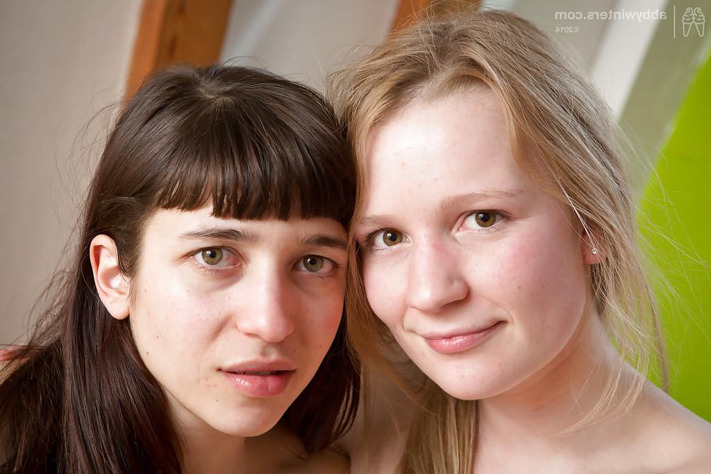 16P Bad girls get busy removing each others panties and eat pussy