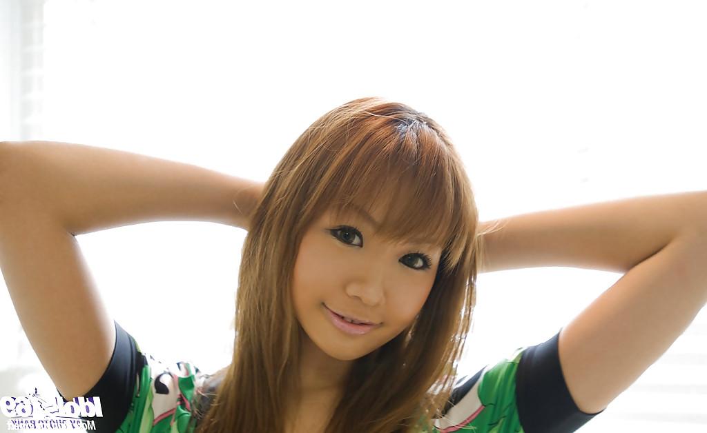 15P Sweet asian cutie Hinano Momosaki slipping off her dress and lingerie