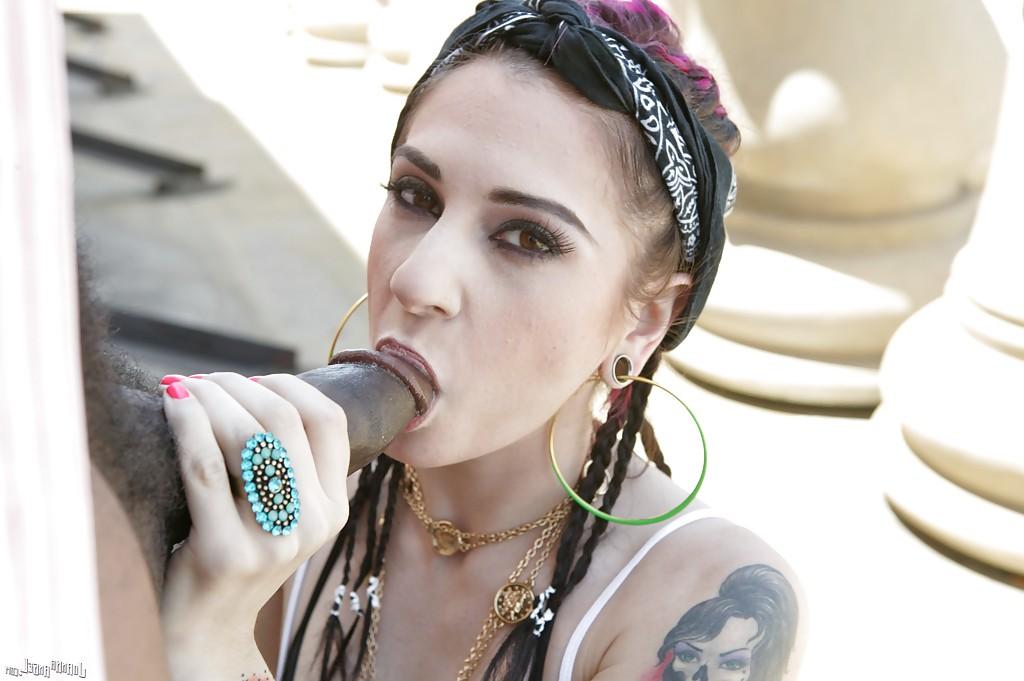 16P Great milf beauty with sexy tattoos Joanna Angel sucking hard cock