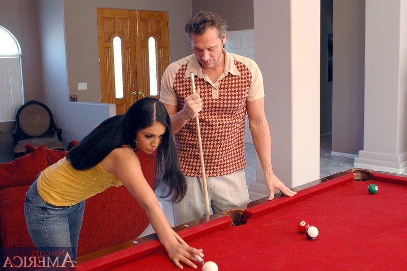 16P Hot latina Ice La Fox sucking and fucking huge cock on the pool table