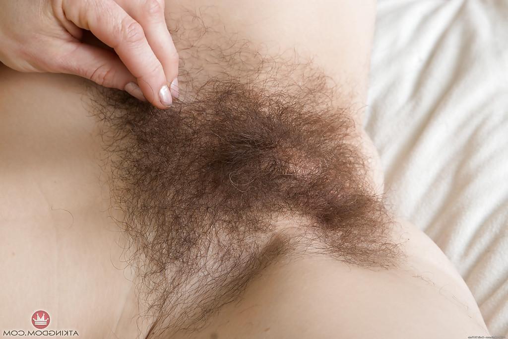 16P Older hirsute model Sunshine flashing hairy underarms and hard nipples