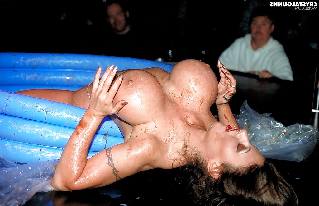 16P Busty MILF babe Crystal Gunns sheds cowgirl outfit at strip club