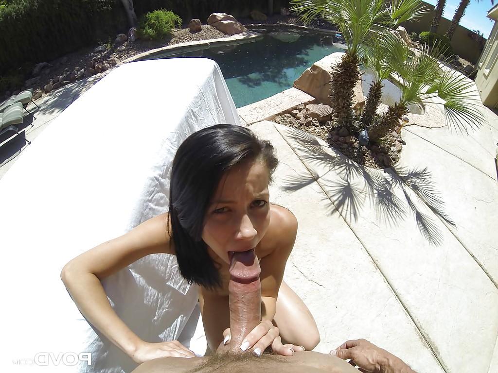 16P Outdoor blowjob done by a beautiful brunette babe Alaina Kristar