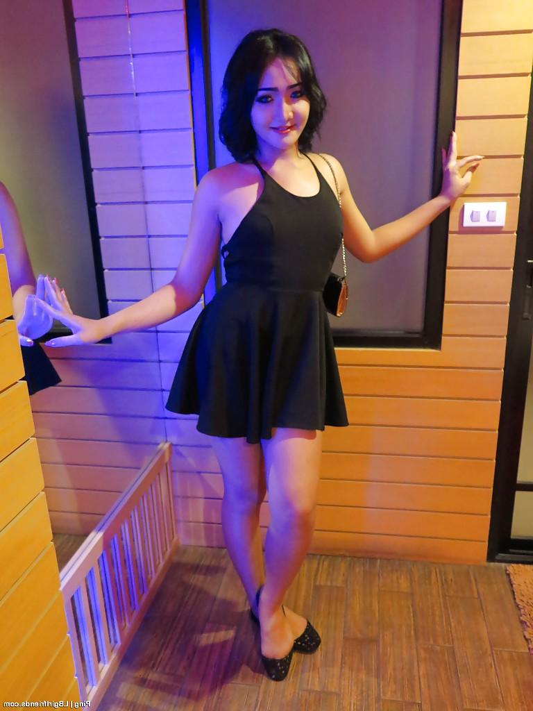 16P Drunk and horny Asian ladyboy teen Ping giving a blowjob and fucking