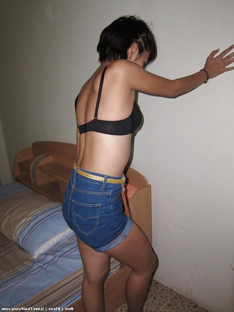 16P Foxy asian chick with tempting ass gets banged hardcore doggie-style