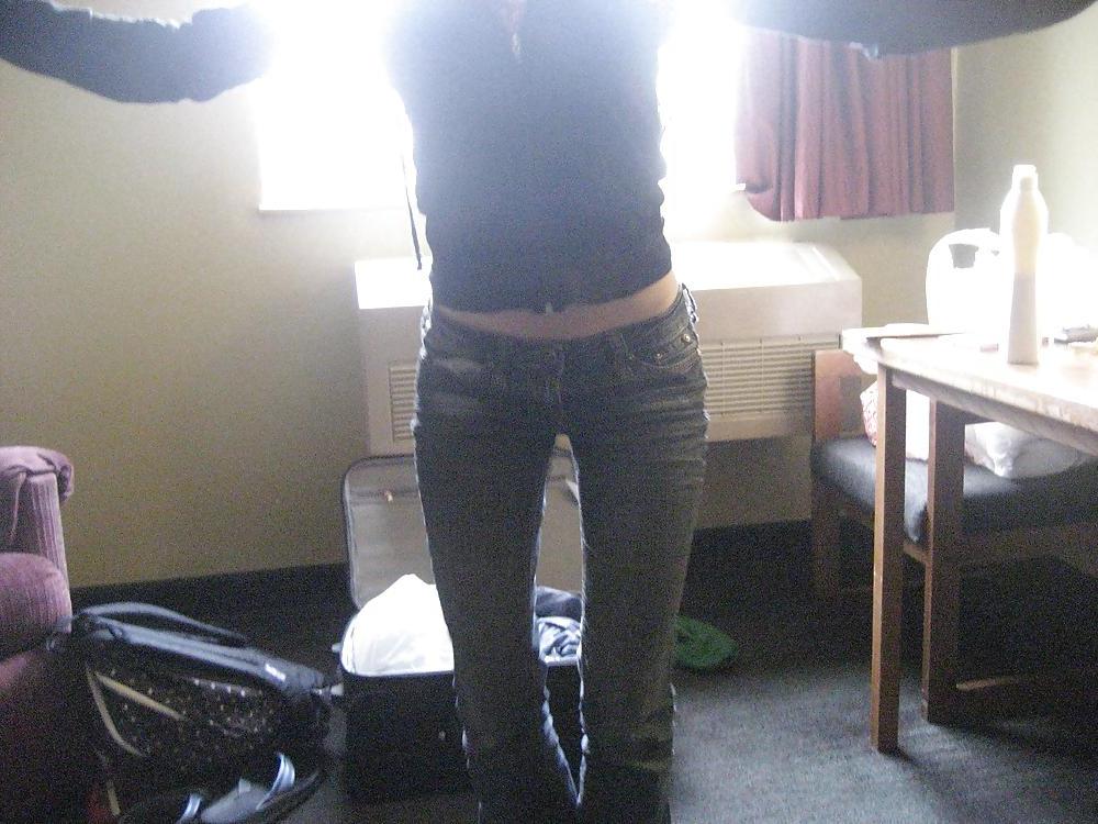 25P Latino girl have stunning body II