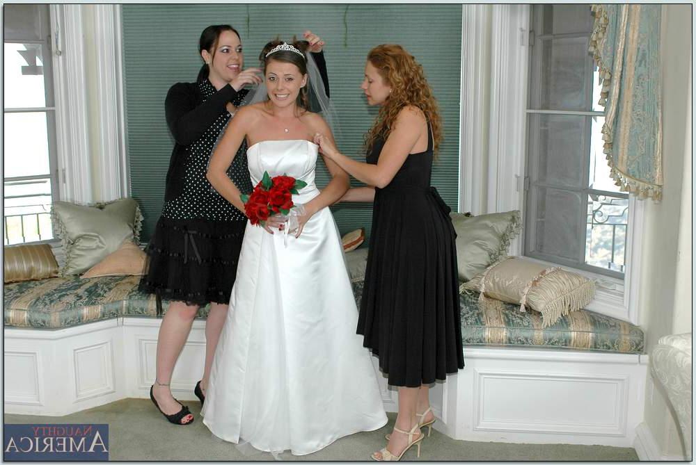 16P Busty blonde Nikki Benz helping Penny Flame to try on wedding dress