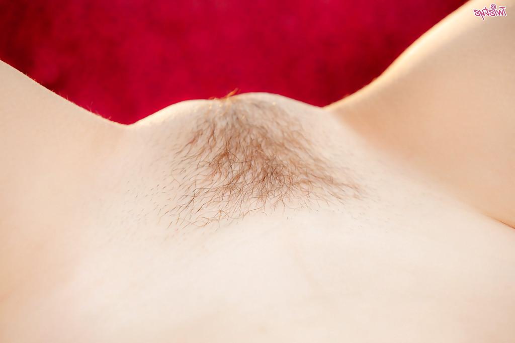 16P Girl next door Alaina Fox strips naked for nude photos in forest