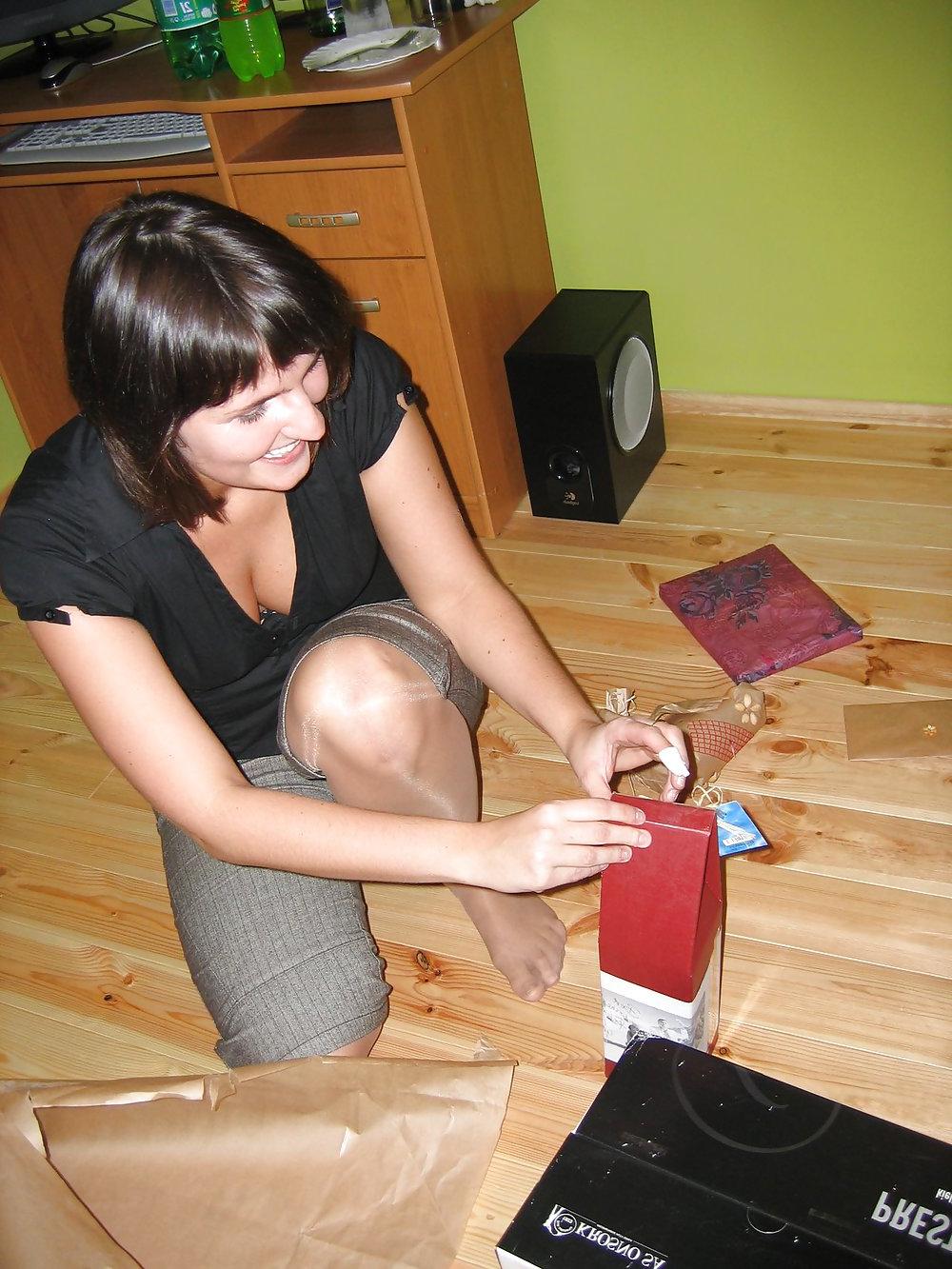 17P Candid Pantyhose Girls