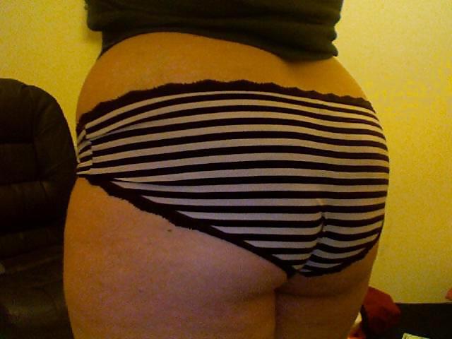 25P Cute & Silly Busty Teen