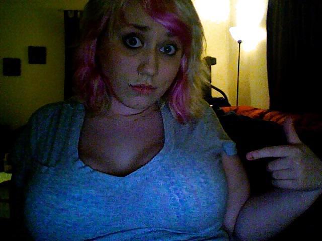 25P Cute & Silly Busty Teen