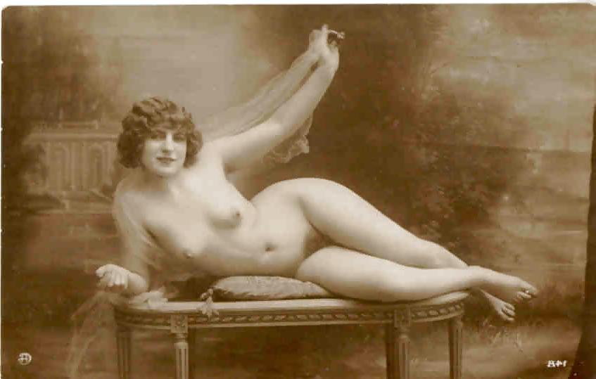 25P Old French postcards 14