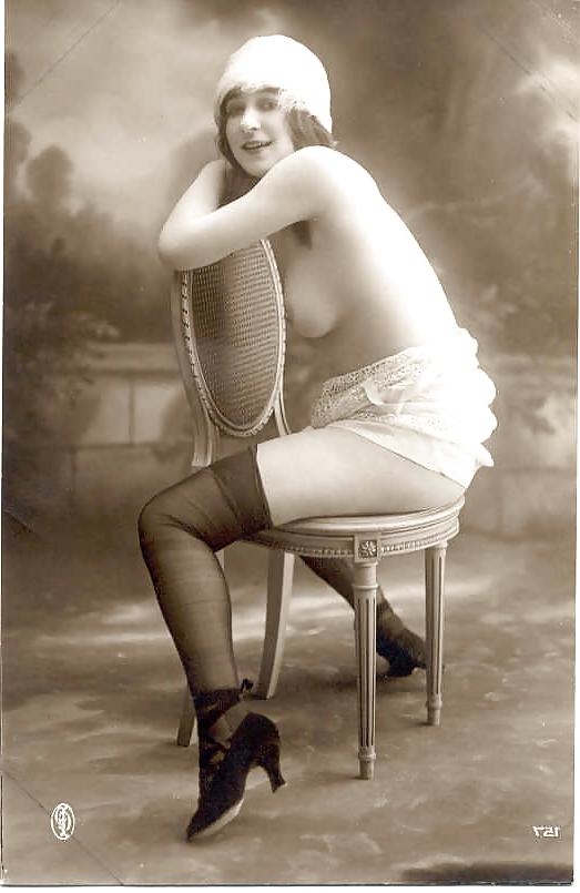 25P Old French postcards 14