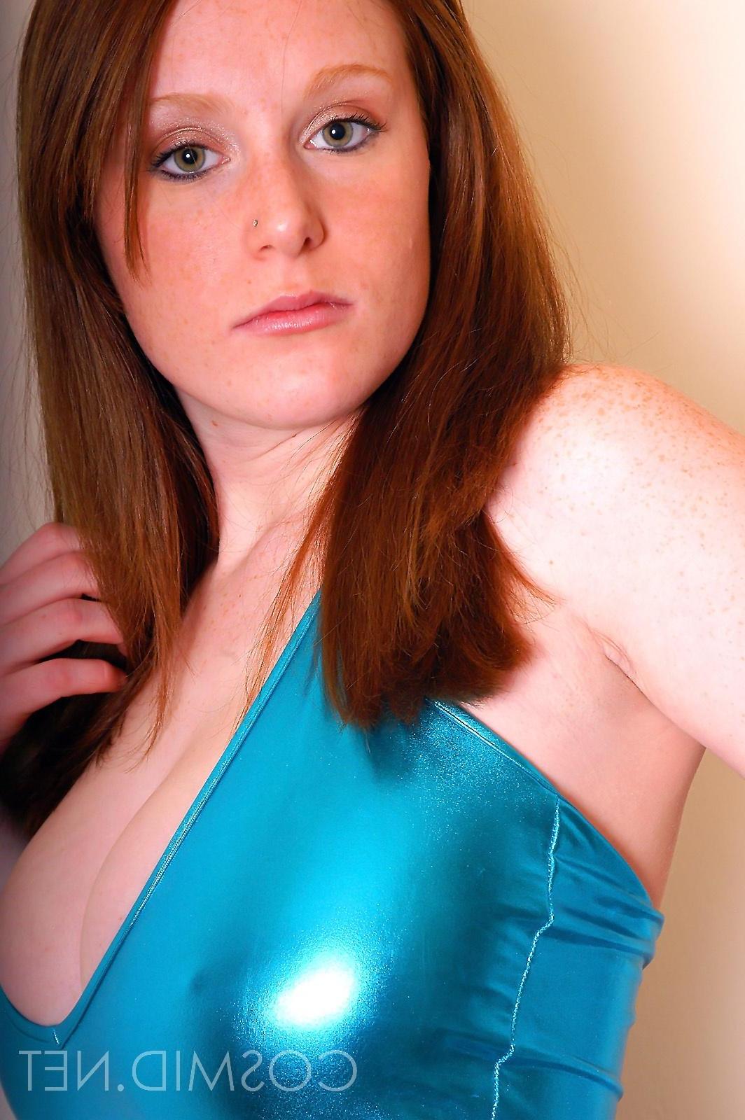 16P Shiny Little Stripper Outfit