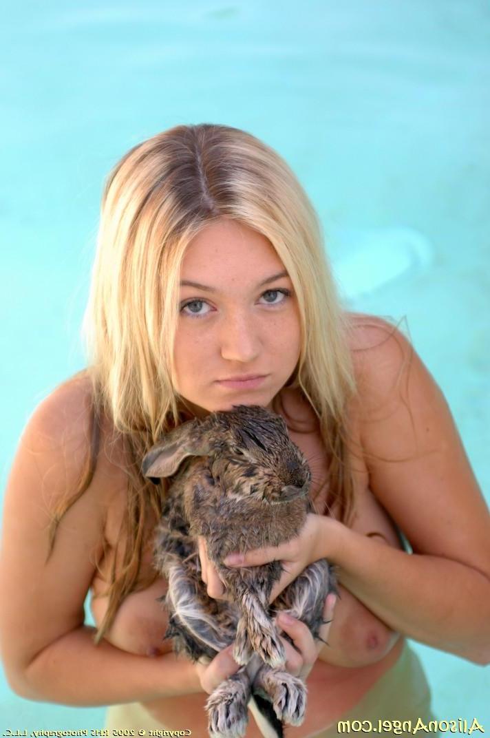18P Pics of Alison Angel showing her pussy and tight body