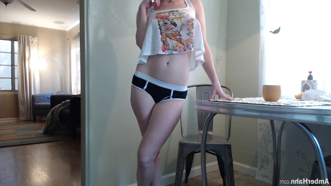 15P Amber Hahn strips and shows off her hot body on the phone