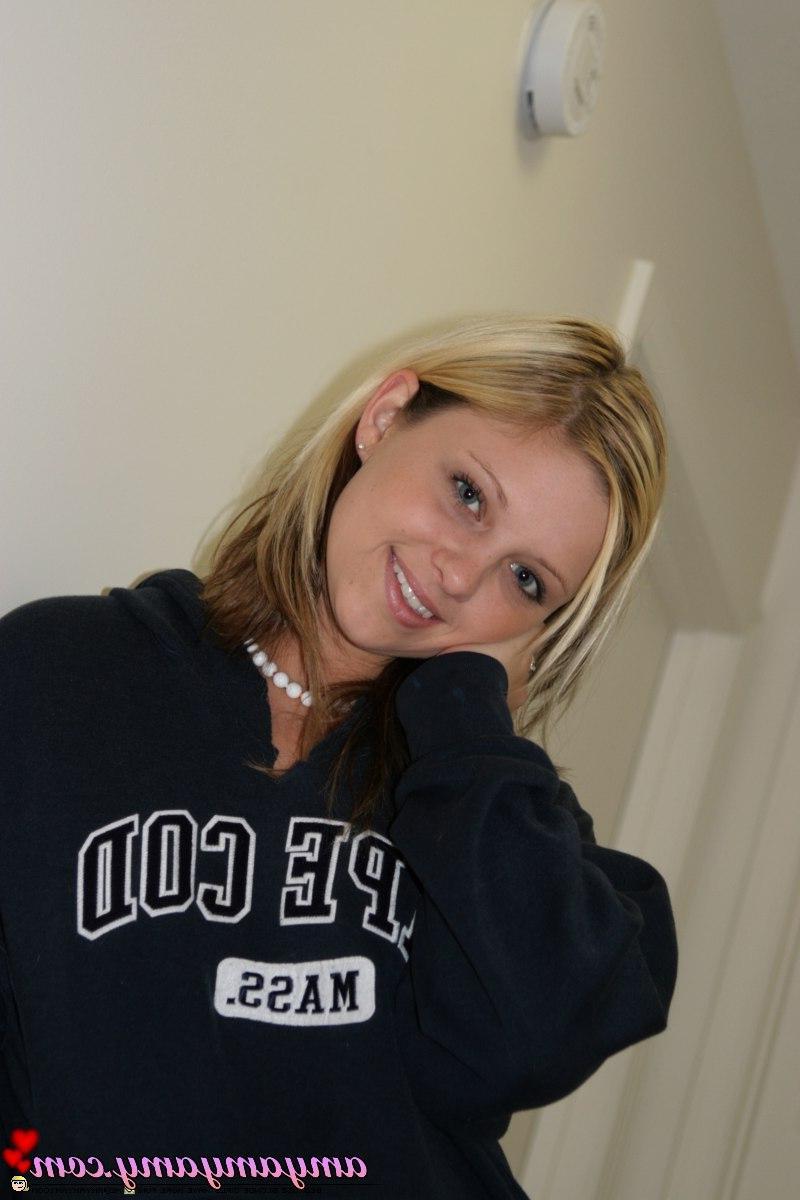 20P Pictures of Amy Amy Amy being a little cocktease