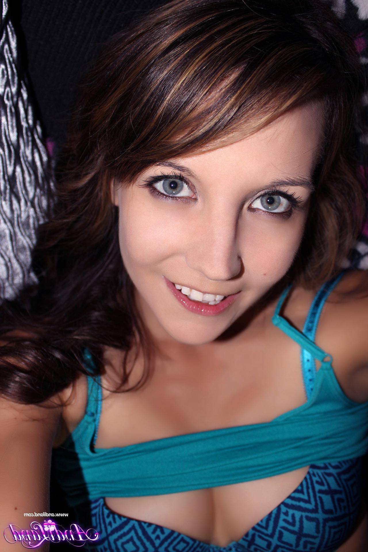15P Andi Land pulls down her pants and hops on top of her dildo
