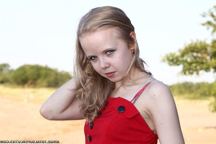 17P Pictures of teen cutie Angie showing her hot body