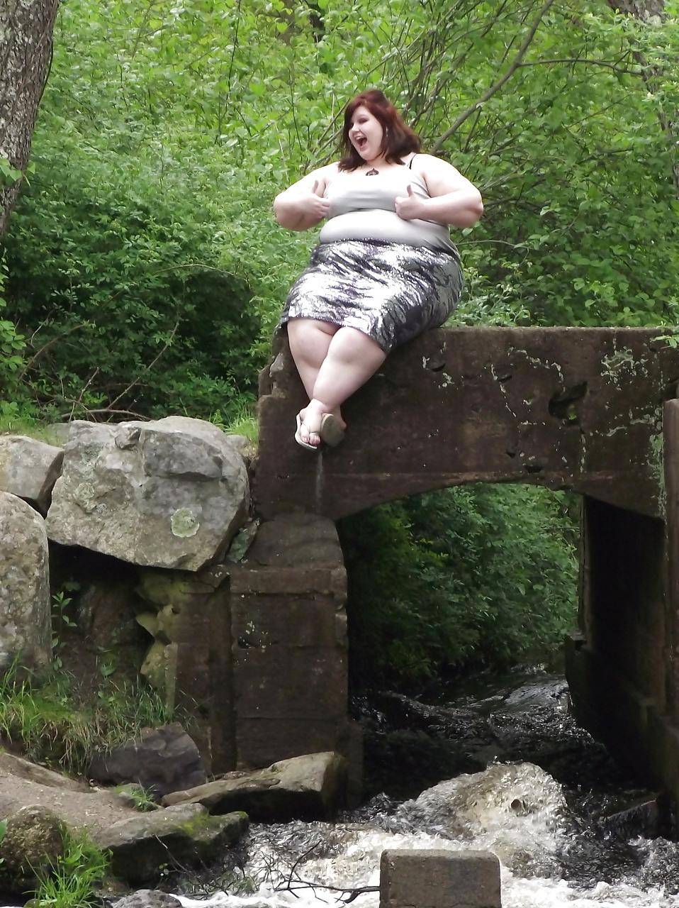 25P KICKASS BBW DOES IT AGAIN