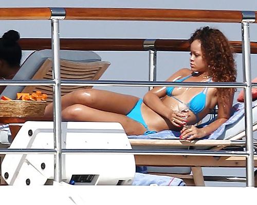 25P Rihanna - In BLUE BIKINI on yacht in St Tropez