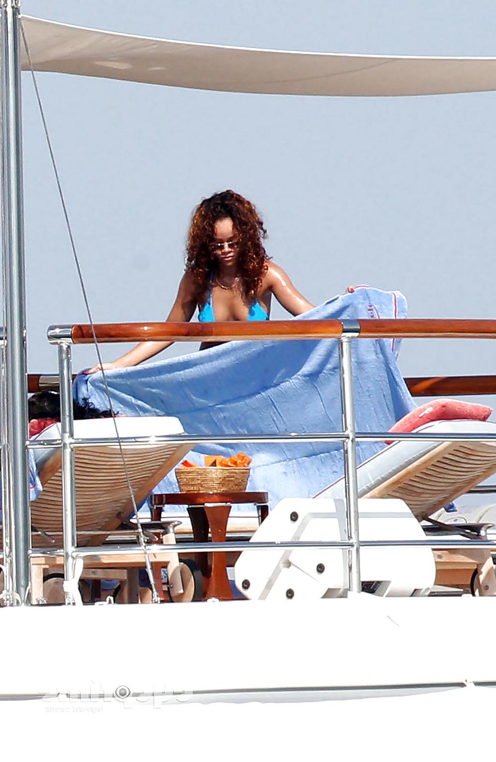 25P Rihanna - In BLUE BIKINI on yacht in St Tropez