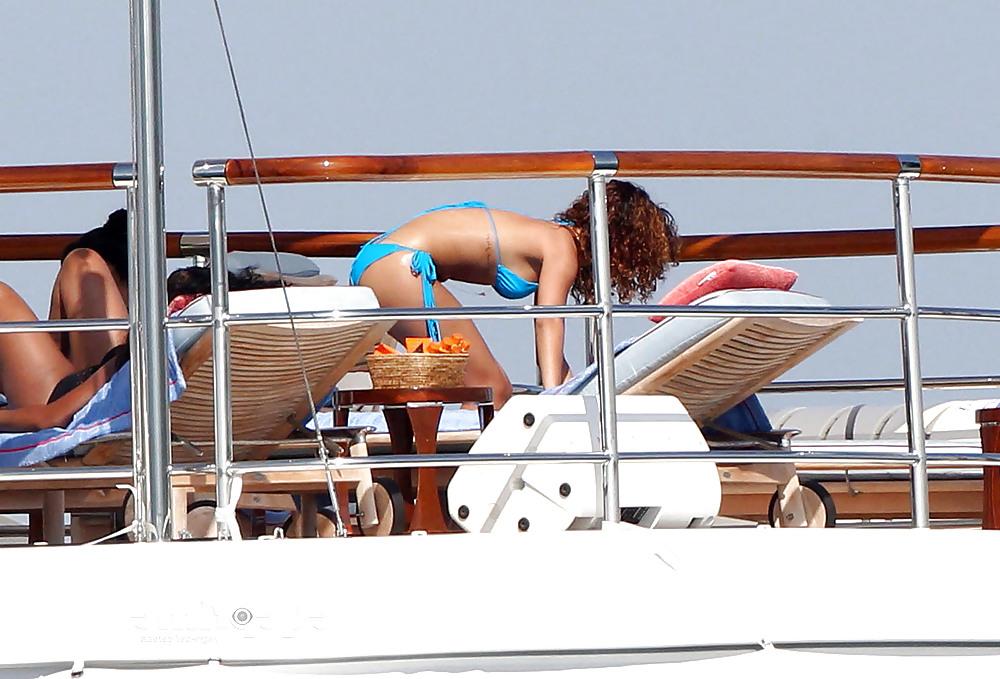 25P Rihanna - In BLUE BIKINI on yacht in St Tropez