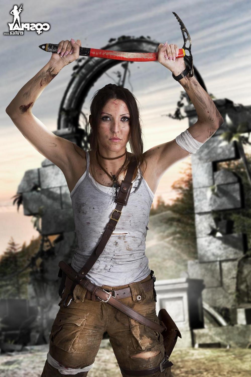 12P Cosplay babe Anne gets dirty and strips for you in Forgotten Island