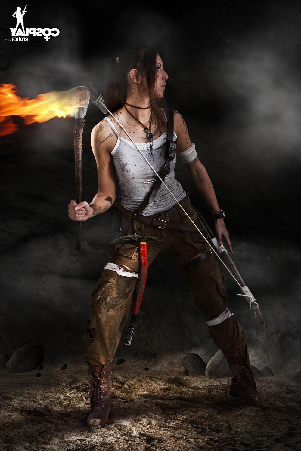 12P Sexy cosplayer Anne is ready to defeat the forces of evil