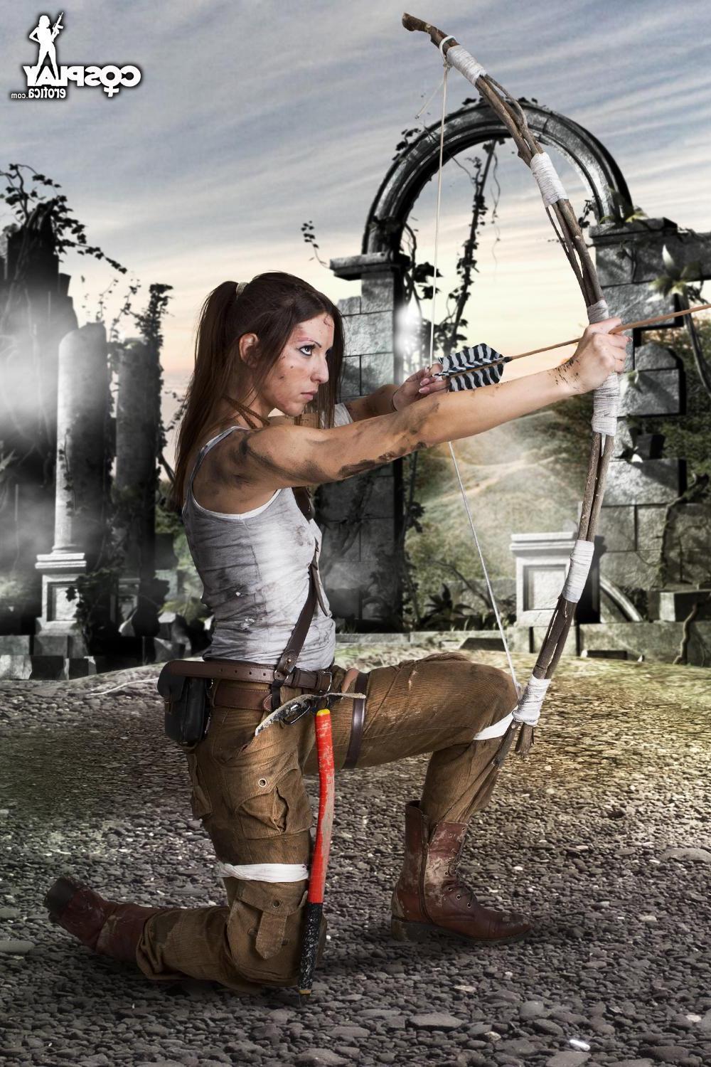 12P Sexy cosplayer Anne is ready to defeat the forces of evil