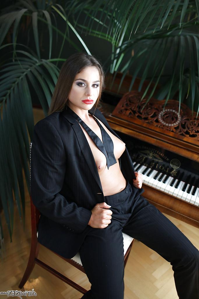 13P Seductive babe on high heels Cathy Heaven uncovering her tempting curves