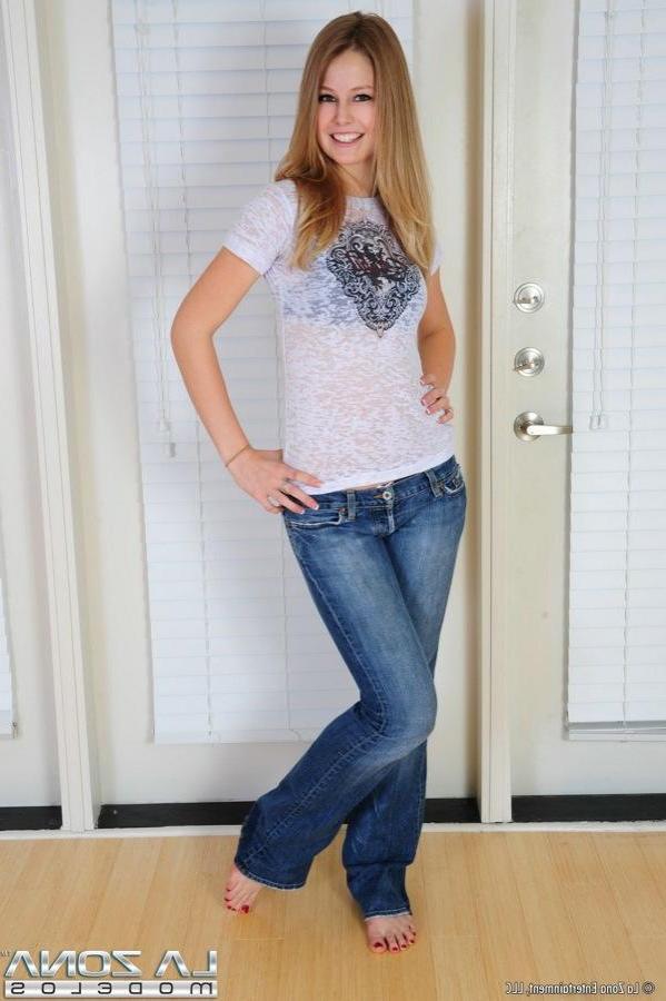 15P Aston slides off her tight jeans and shirt to reveal her tight naked body