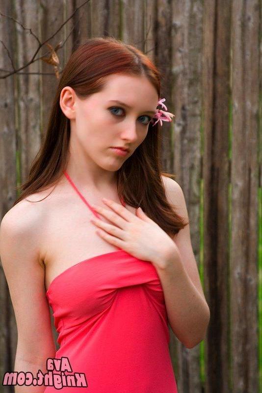 16P Pictures of Ava Knight teasing in a sexy pink dress