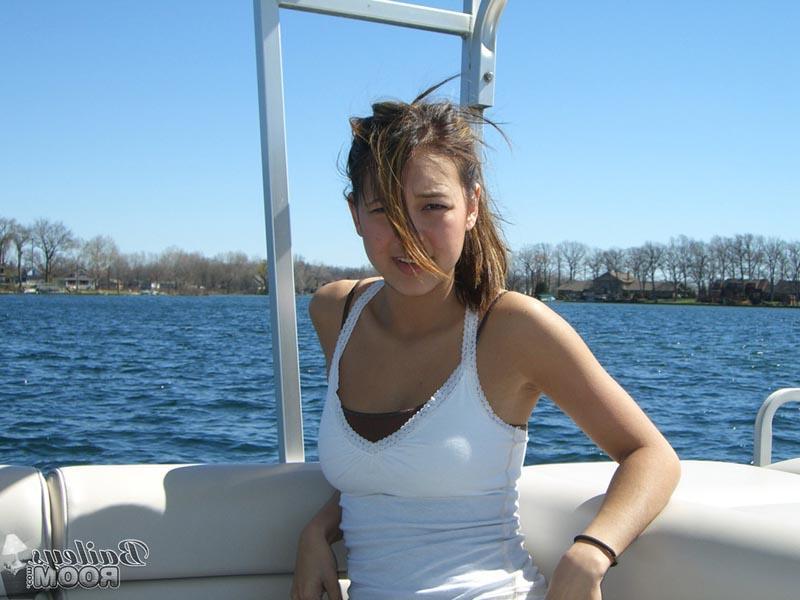 15P Pictures of Bailey's Room topless on a boat