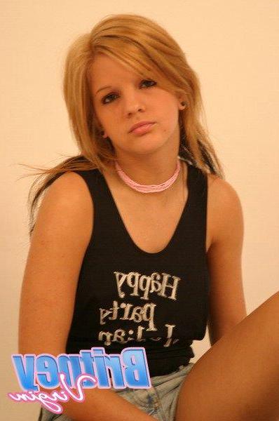 16P Pictures of teen Britney Virgin flaunting her gorgeous body