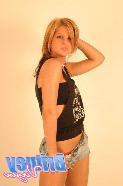 16P Pictures of teen Britney Virgin flaunting her gorgeous body