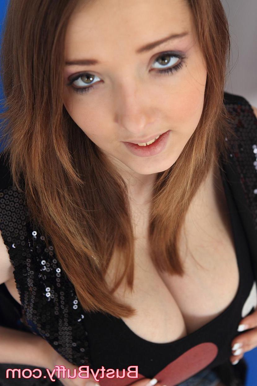 15P Gorgeous teen Busty Buffy exposes her hot body and masturbates