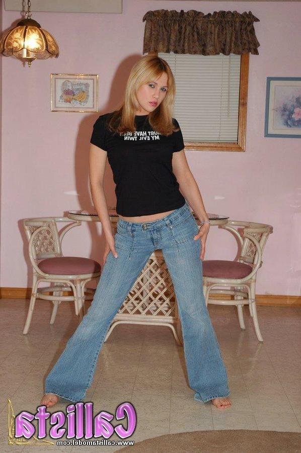 20P Pictures of Callista Model showing off her perfect nude teen body