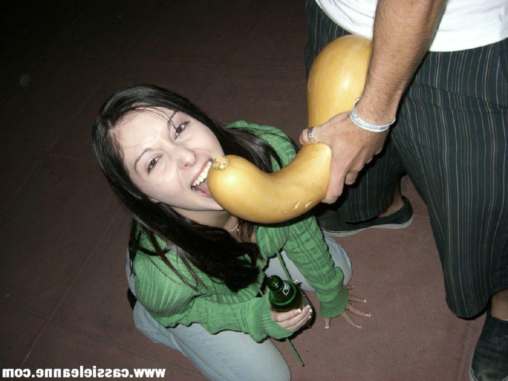 15P Pictures of Cassie Leanne getting drunk and wild