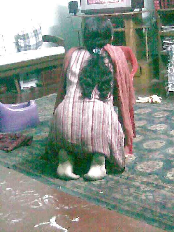 5P Pakistani Auntys to fuk