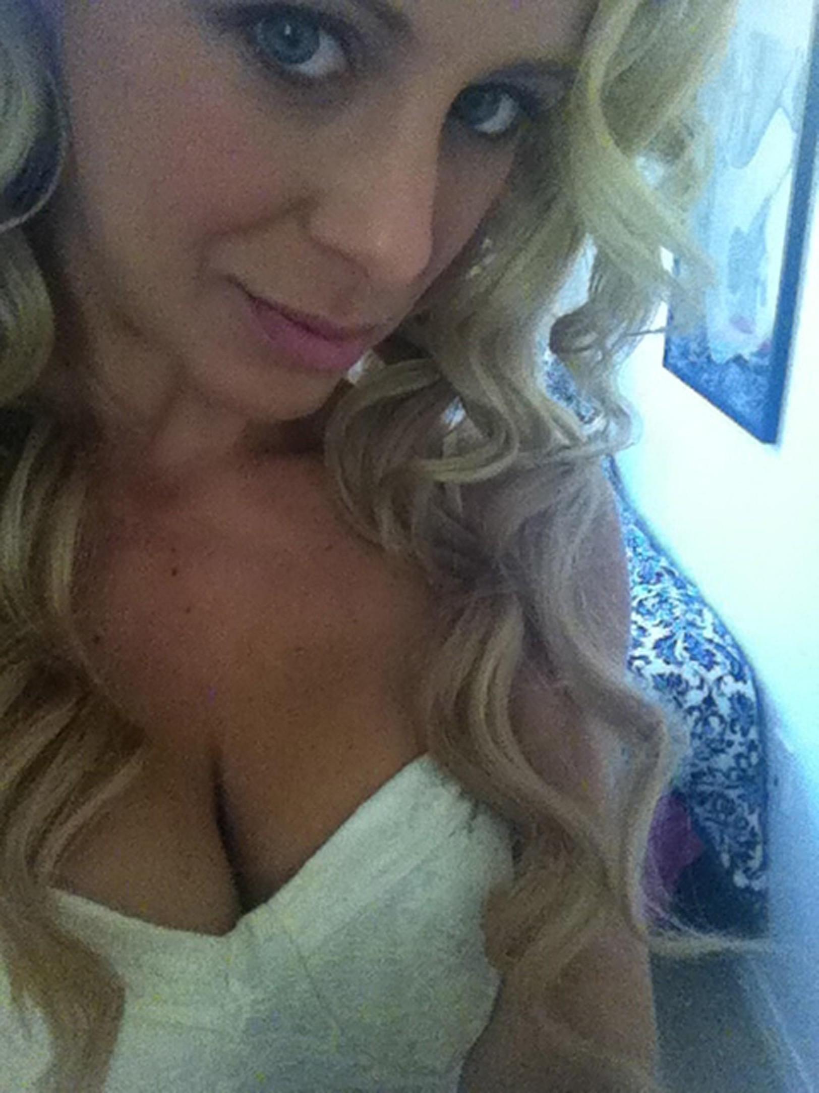14P Candid pictures of Cherie Deville having fun out and about